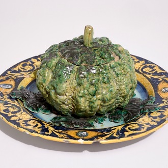 A polychrome trompe l'oeil cabbage-shaped tureen on stand, Italy, 18/19th C.