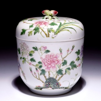 A Chinese famille rose box and cover with a peach-shaped finial, Guangxu mark and of the period
