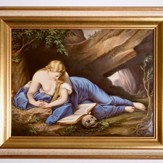 Une plaque en porcelaine allemande "Die Büsende Magdalene", poss. Berlin, 19ème