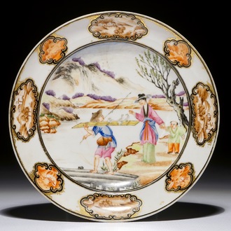 Une assiette en porcelaine de Chine famille rose à décor "Rockefeller", Qianlong