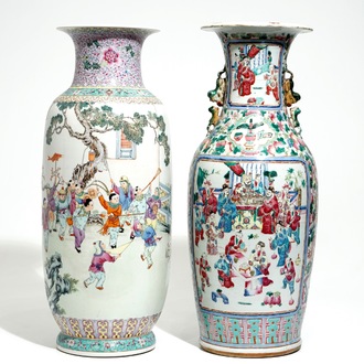Deux grands vases en porcelaine de Chine famille rose, 19ème et 20ème