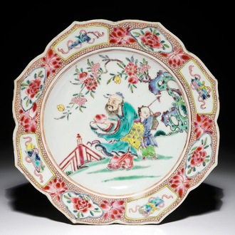 A Chinese famille rose lotus-shaped plate with Shou Lao, Yongzheng