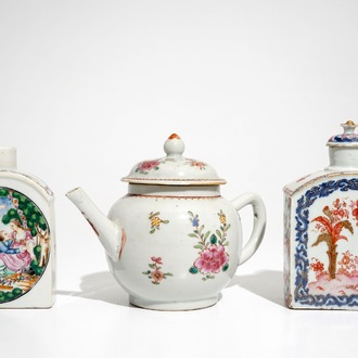 A Chinese famille rose teapot and two tea caddies, Qianlong