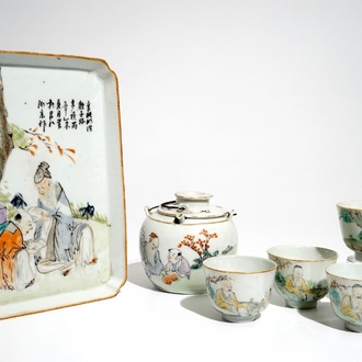 Een Chinees qianjiang cai theeservies met figurendecor, 19/20e eeuw