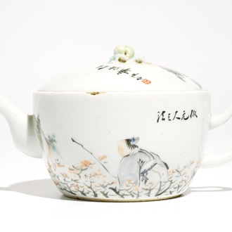 A Chinese qianjiang cai teapot and cover, signed Ren Huanzhang (1874-1902)