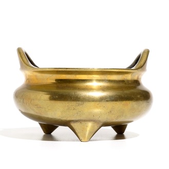 A Chinese bronze tripod censer, Xuande mark, 19th C.