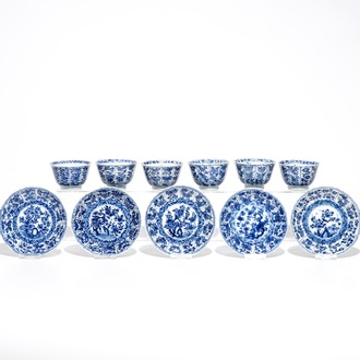 Six tasses et soucoupes en porcelaine de Chine bleu et blanc, Kangxi