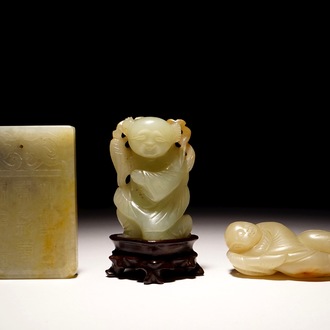 Three Chinese jade carvings, 19/20th C.