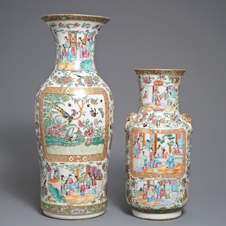 Deux vases en porcelaine de Chine famille rose de Canton, 19ème