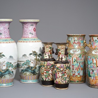 Three pairs of Chinese famille rose and verte vases, 19/20th C.