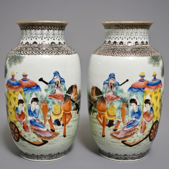 A pair of fine Chinese famille rose eggshell vases, Republic, 20th C.