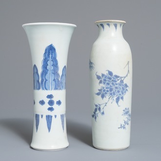 Two Chinese blue and white vases with floral design, Hatcher cargo, Transitional period