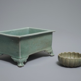 A Chinese celadon jardinière and a Korean dragon-handle cup, 19th C.