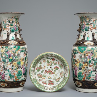 A pair of Chinese Nanking crackle-glazed vases and a Canton verte deep dish, 19th C.