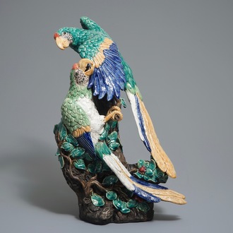 20世纪 石湾窑鹦鹉