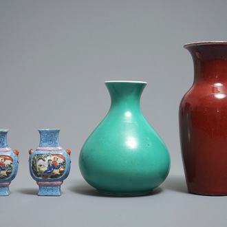 Four Chinese famille rose and monochrome vases, 19/20th C.