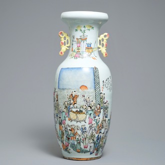 A Chinese famille rose two-sided design vase, 19/20th C.