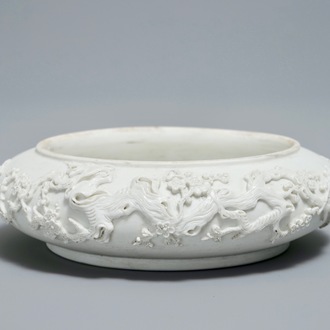 A Chinese biscuit brush washer with applied design, mark of Wang Bin Rong, 19/20th C.