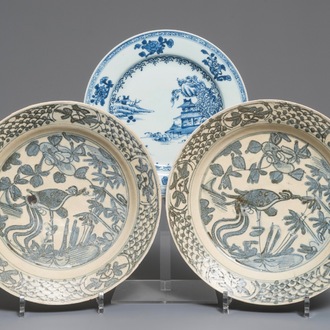 Three Chinese blue and white Binh Thuan and Nanking Cargo shipwreck plates, Ming and Qing