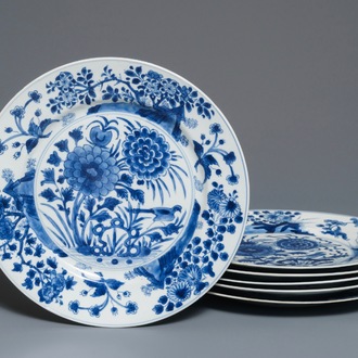 Six Chinese blue and white 'Chrysanthemum' plates, Kangxi