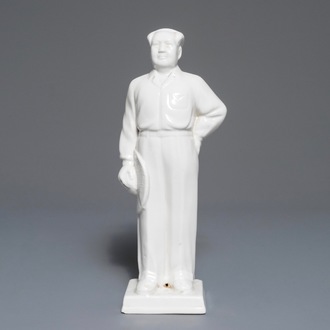 A Chinese figure of Mao Zedong holding a hat, 2nd half 20th C.