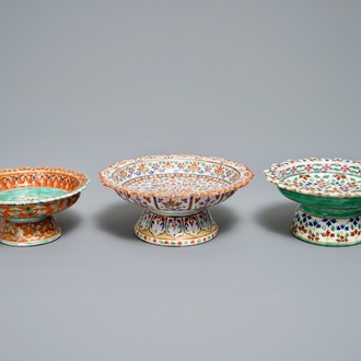 Three Chinese Bencharong-style footed bowls for the Thai market, 19th C.