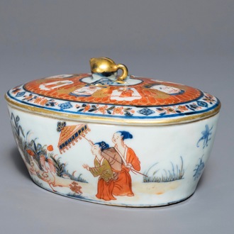 A Chinese Imari style butter tub after Cornelis Pronk: “Dames au Parasol", Qianlong, ca. 1736-1738