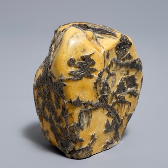 Un rocher à décor d'un paysage en pierre à savon de Shoushan sculptée, Chine, 19/20ème
