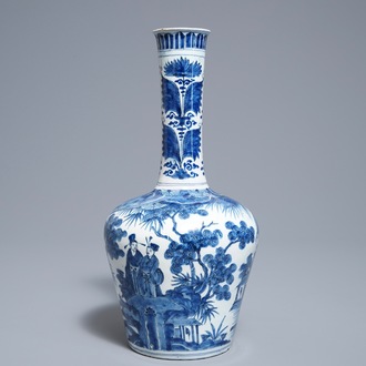 A Dutch Delft blue and white chinoiserie vase, 18th C.