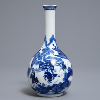 Een Chinese blauwwitte flesvormige vaas met figuren in een landschap, Kangxi