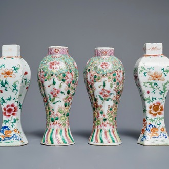 Deux paires de vases en porcelaine de Chine famille rose, Qianlong