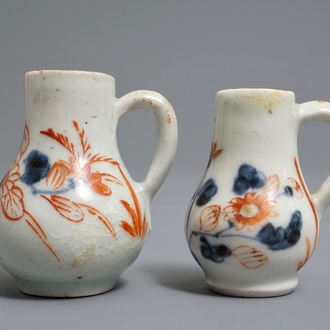A pair of Japanese Imari miniature jugs, Edo, 18th C.