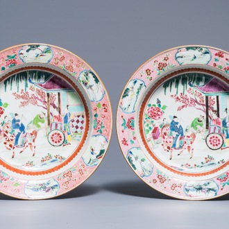 Une paire de bassins en porcelaine de Chine famille rose à décor de 'La Romance de la chambre de l'ouest', Yongzheng