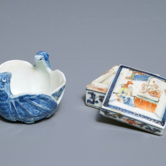A Chinese blue and white bat-shaped brush washer and a square box and cover, Kangxi/Qianlong