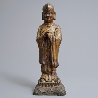 Een grote Chinese verguld bronzen figuur van Mahakasyapa, Ming