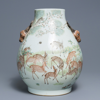 A Chinese qianjiang cai hu-shaped deer vase, 19/20th C.