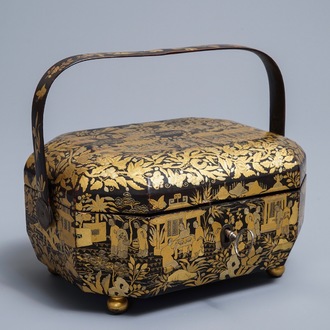 Une boîte couverte en laque de Chine dorée, Canton, 19ème