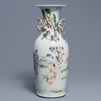 A Chinese qianjiang cai vase with figures around a table, 19th C.