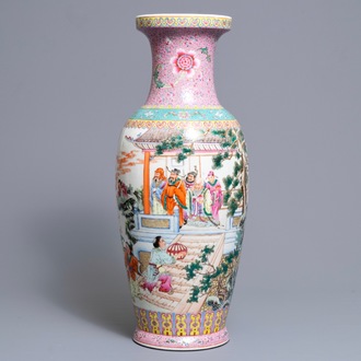 A fine Chinese famille rose vase, Qianlong mark, Republic, 20th C.