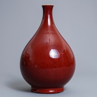 A Chinese sang-de-boeuf-glazed bottle vase, 18/19th C.