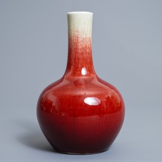 A Chinese langyao tianqiu ping vase, 18/19th C.