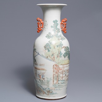 A Chinese qianjiang cai vase with figures in a landscape, 19/20th C.