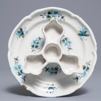 A Brussels faience spice dish with butterflies and flowers, 18th C.