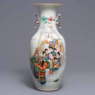 A Chinese famille rose two-sided design vase, 19/20th C.