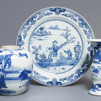 A large Chinese blue and white dish, a beaker vase and a ginger jar, 18/19th C.