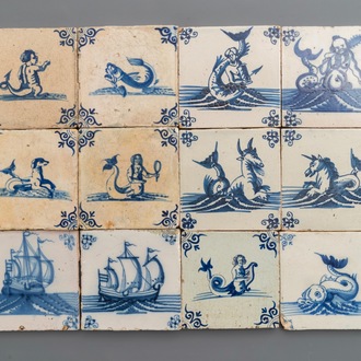 Twaalf blauwwitte Delftse tegels met schepen en zeemonsters, 17/18e eeuw