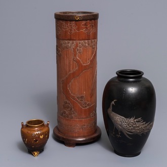 Two Japanese inlaid bronze vases and a bamboo 'eagle' ikebana, Japan, Meiji, 19/20th C.