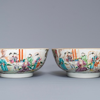 A pair of Chinese famille rose 'mandarin' bowls, Qianlong