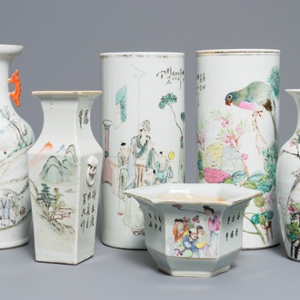 A collection of six Chinese qianjiang cai vases, 19/20th C.