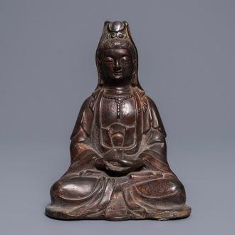 A Chinese gilt-lacquered bronze figure of Guanyin, 18th C.